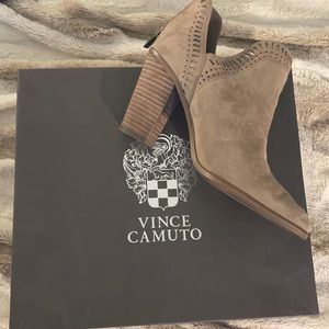Vince Camino booties/ankle boots 7